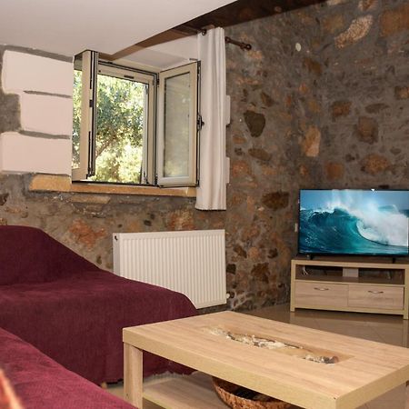 Pause Serenity House Into Olive Groves Vila Agios Fotios Exterior foto